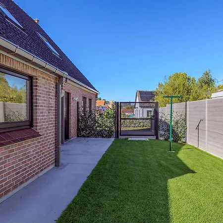 Julie D3 Oostduinkerke